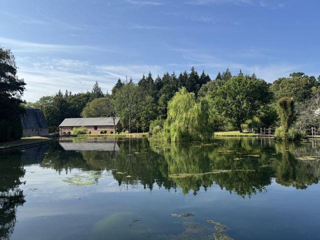 2 bedroom cottage for sale