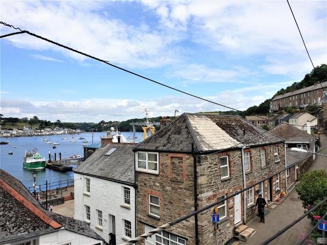 2 bedroom cottage for sale