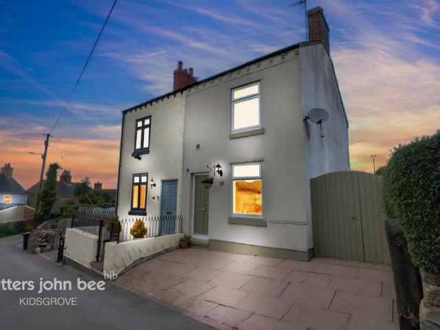 2 bedroom cottage for sale
