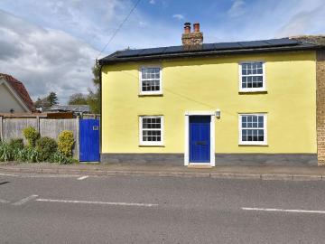 2 bedroom cottage for sale