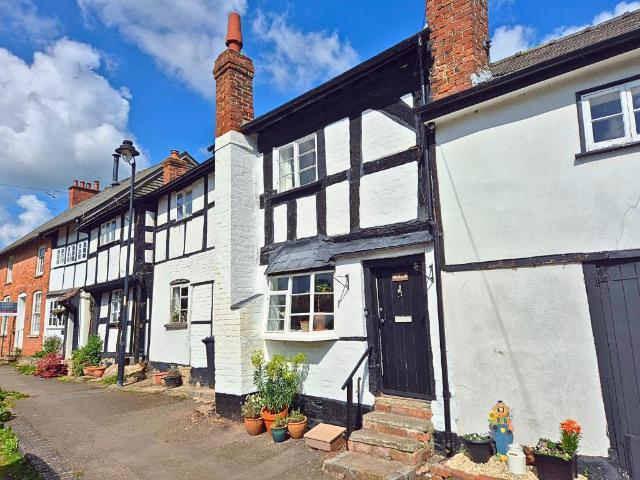 2 bedroom cottage for sale