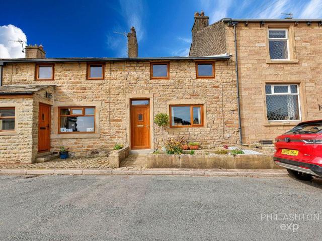 2 bedroom cottage for sale
