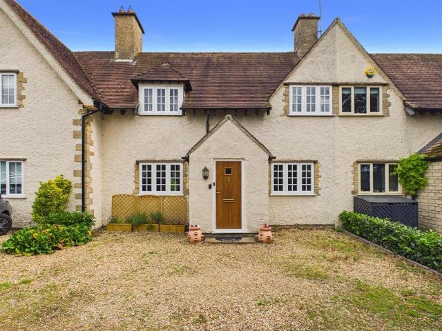 2 bedroom cottage for sale