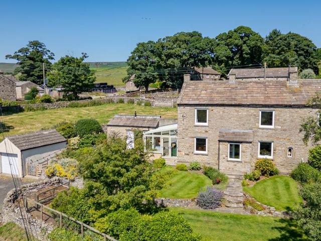 2 bedroom cottage for sale