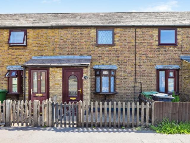 2 bedroom cottage for sale