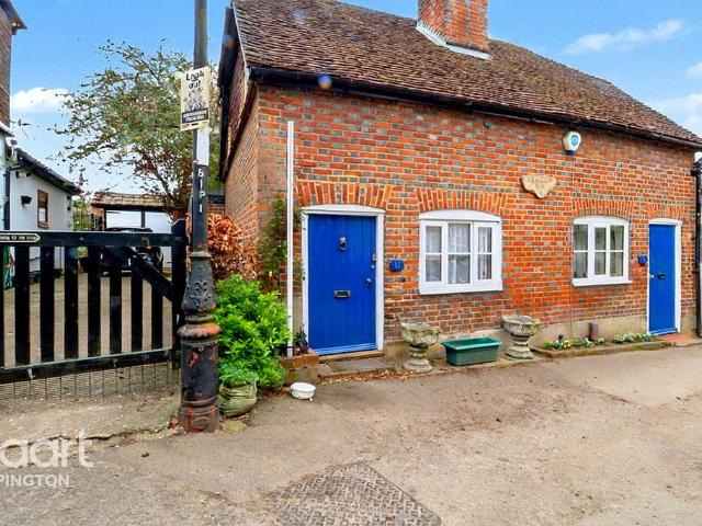 2 bedroom cottage for sale