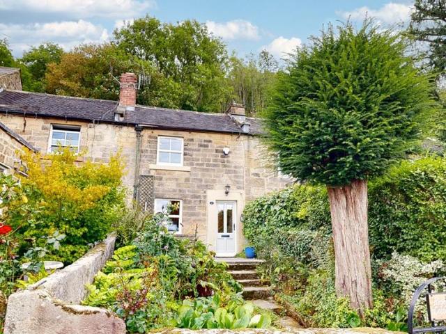 2 bedroom cottage for sale