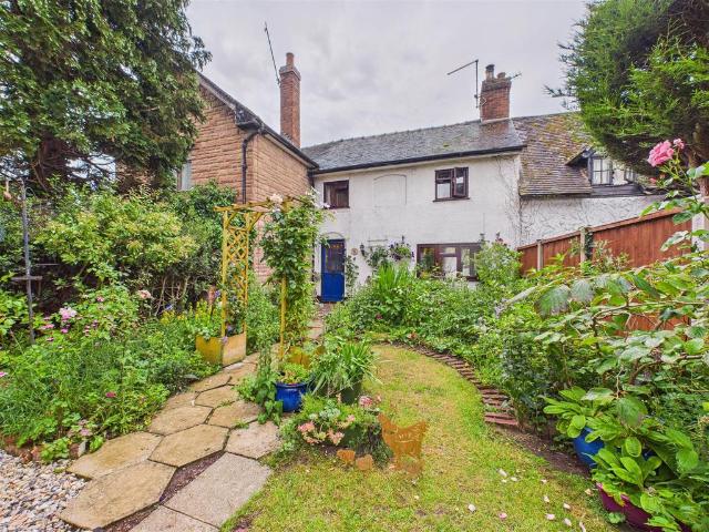 2 bedroom cottage for sale
