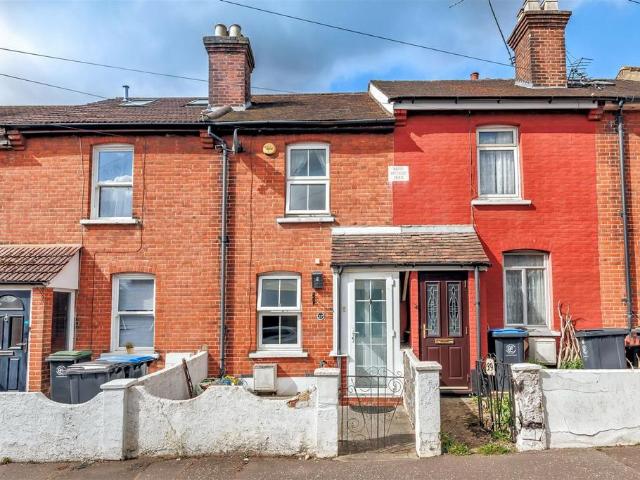 2 bedroom cottage for sale