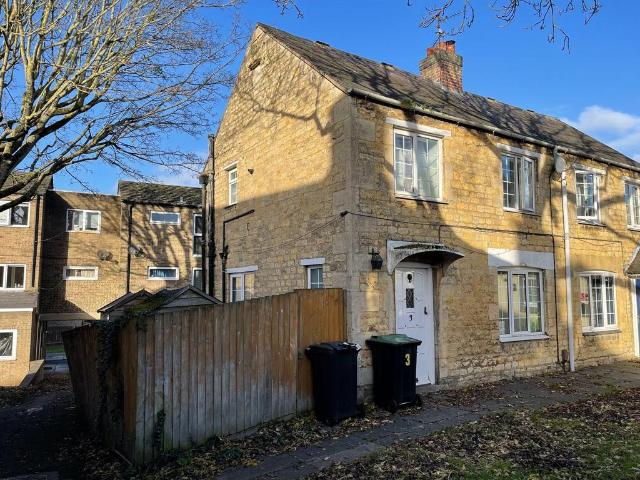 2 bedroom cottage for sale