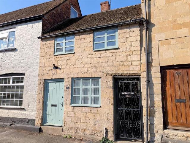 2 bedroom cottage for sale