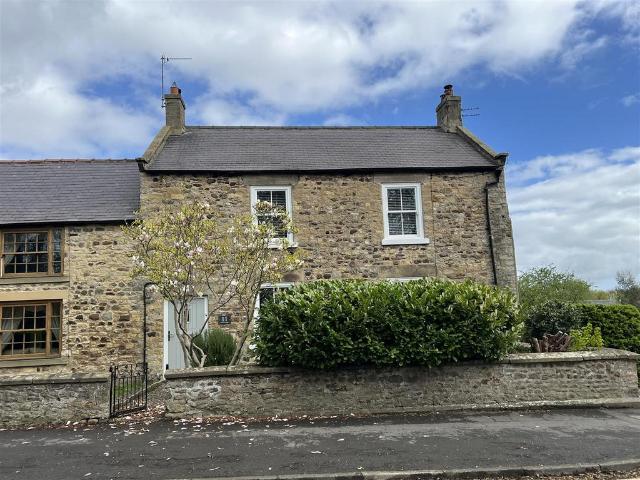 2 bedroom cottage for sale