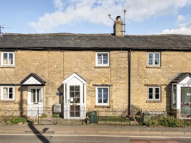 2 bedroom cottage for sale