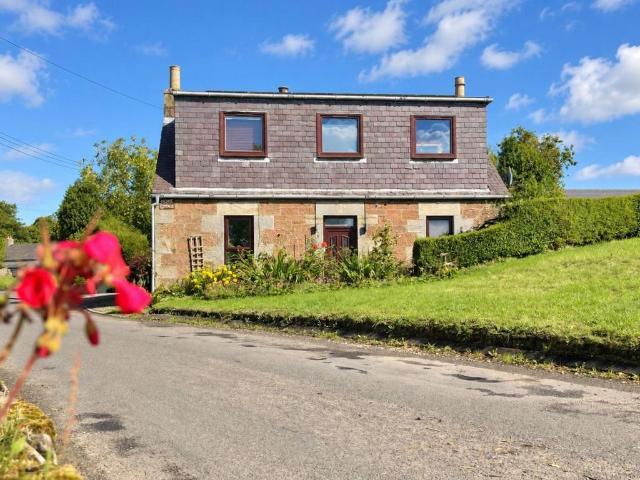 2 bedroom cottage for sale