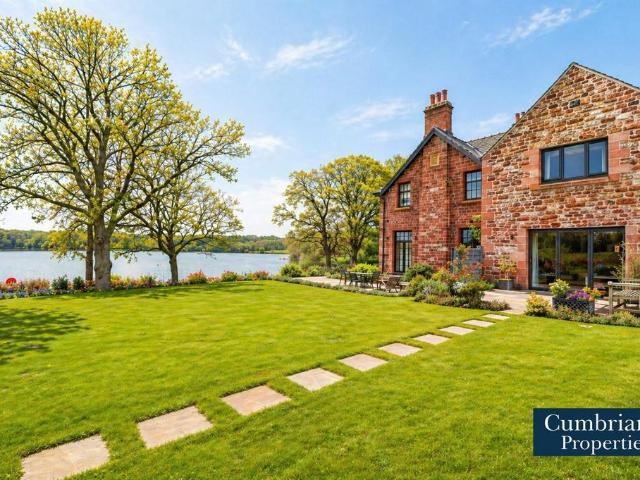2 bedroom cottage for sale