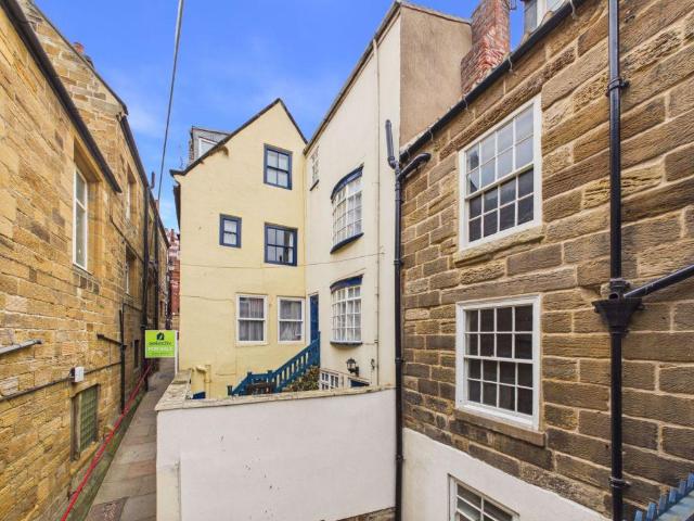 2 bedroom cottage for sale