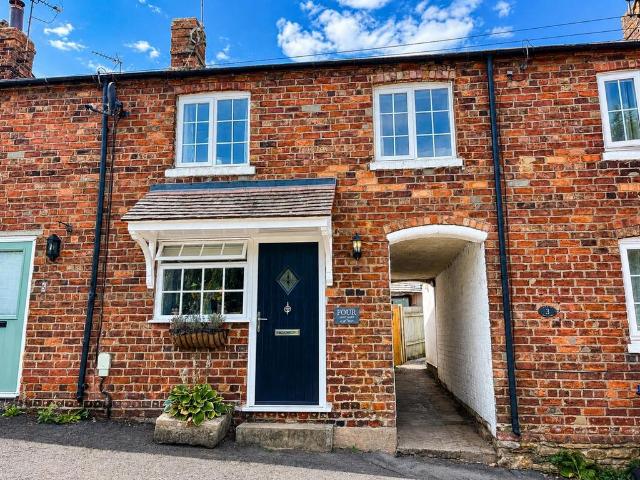 2 bedroom cottage for sale