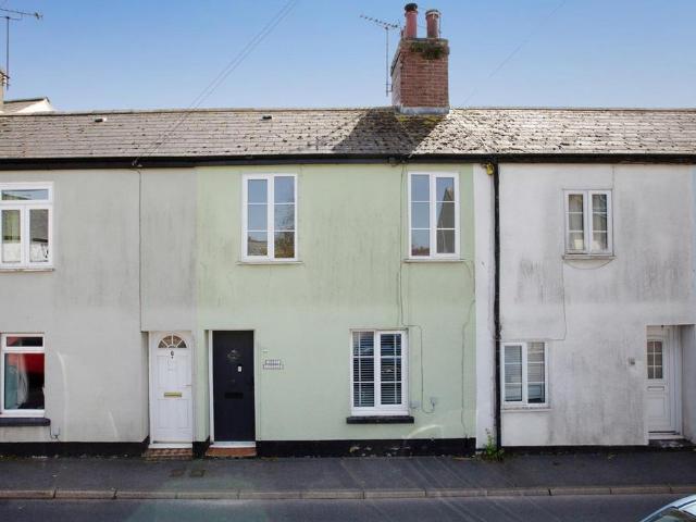 2 bedroom cottage for sale
