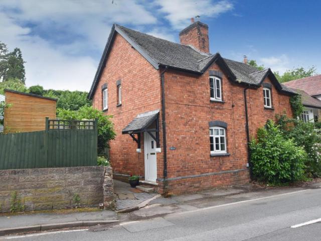 2 bedroom cottage for sale