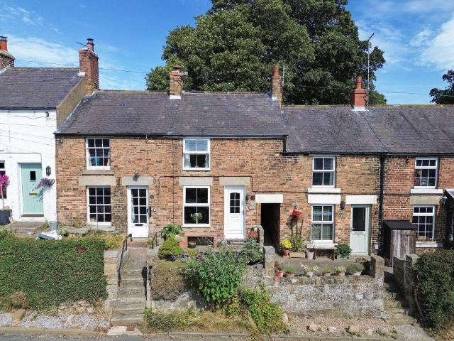 2 bedroom cottage for sale