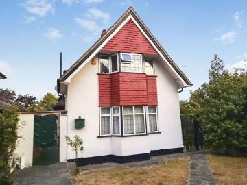 2 bedroom cottage for sale