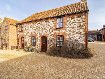 2 bedroom cottage for sale