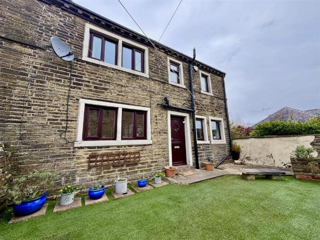 2 bedroom cottage for sale