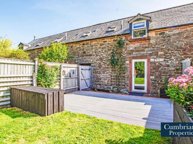 2 bedroom cottage for sale