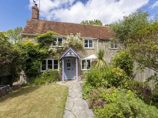 2 bedroom cottage for sale