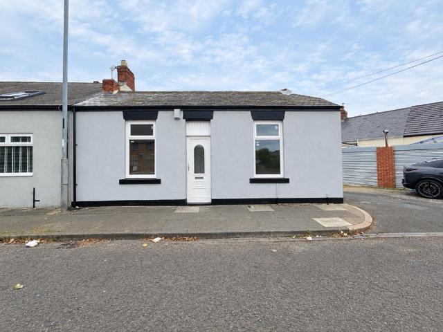 2 bedroom cottage for sale