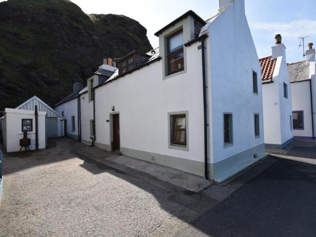 2 bedroom cottage for sale