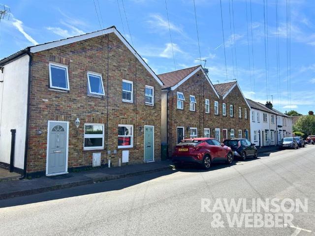 2 bedroom cottage for sale