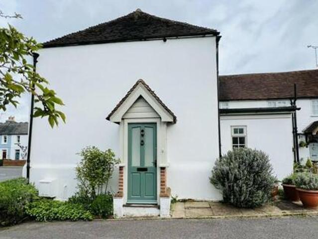 2 Bedroom Cottage For Sale In Petersfield