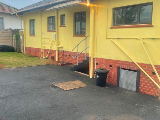 2 Bedroom Cottage For Rent in Woodlands, Durban