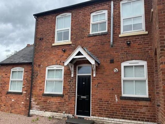 2 Bedroom Cottage For Rent In Wolverhampton, West Midlands