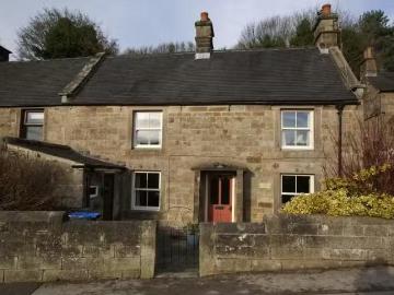 2 bedroom cottage for rent in Main Street, Birchover, DE4
