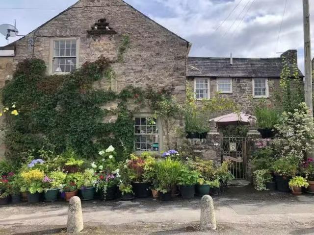 2 bedroom cottage for rent in Nuns Close, Richmond, DL10