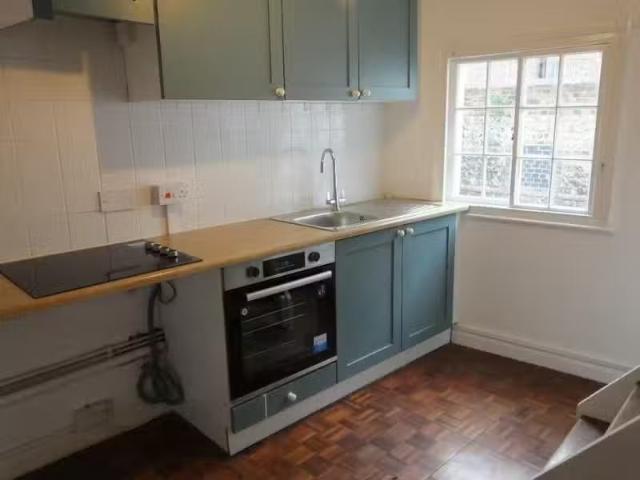 2 bedroom cottage for rent in ST. NICHOLAS LANE, Lewes, BN7