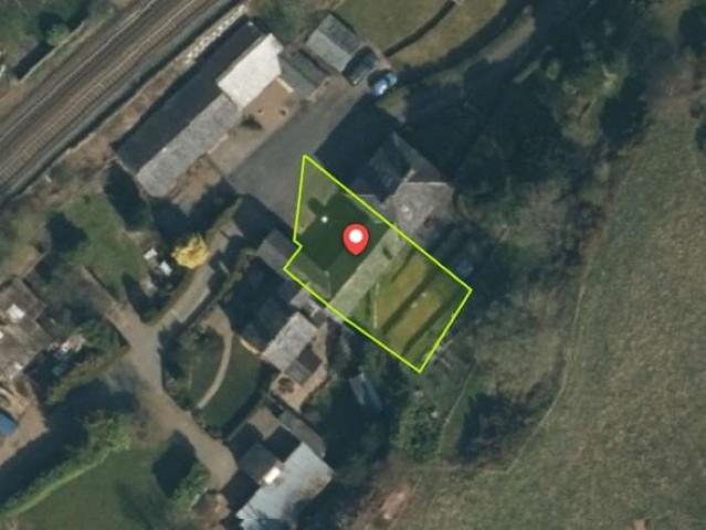 2 Bedroom Cottage House