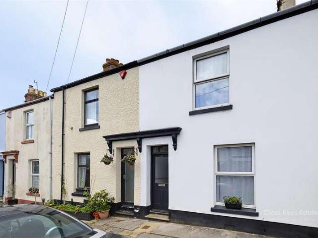 2 Bedroom Cottage House