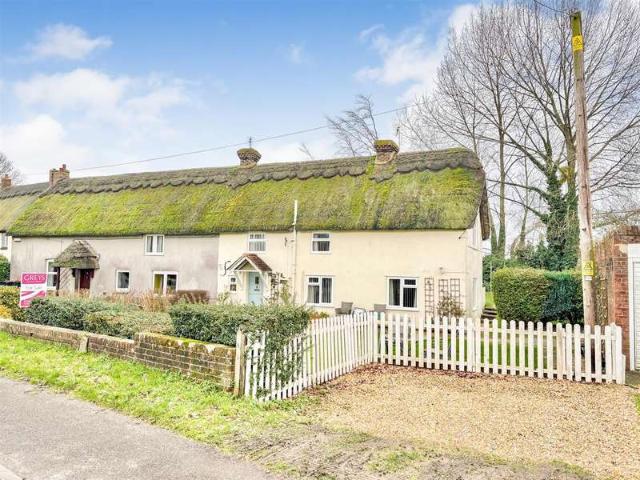 2 Bedroom Cottage House