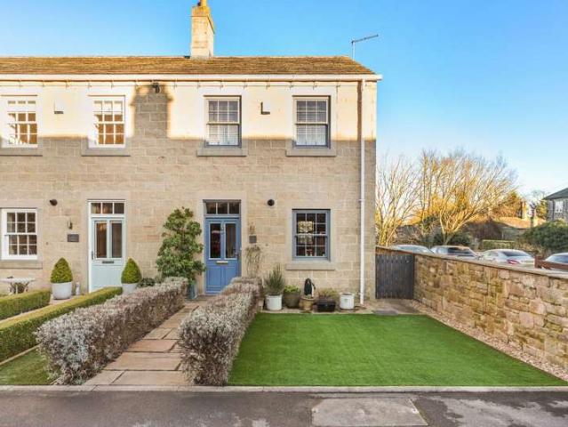 2 Bedroom Cottage House