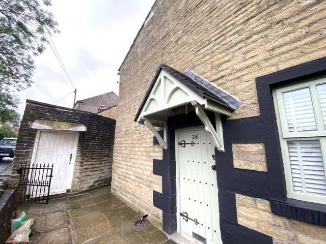 2 Bedroom Cottage House
