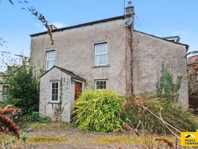 2 Bedroom Cottage House