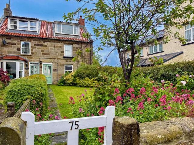 2 Bedroom Cottage House