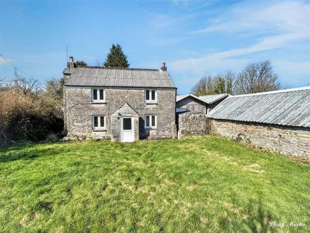 2 Bedroom Cottage House