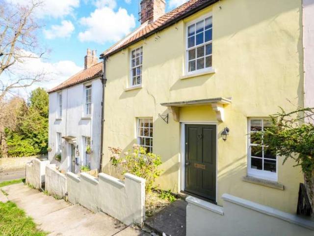 2 Bedroom Cottage House
