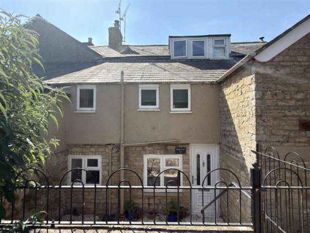 2 Bedroom Cottage House