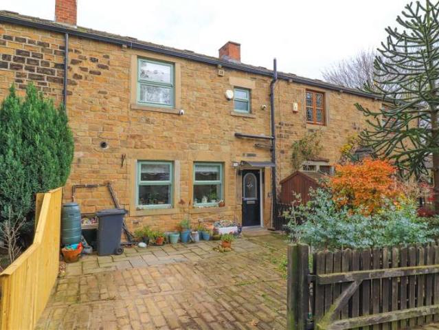 2 Bedroom Cottage House