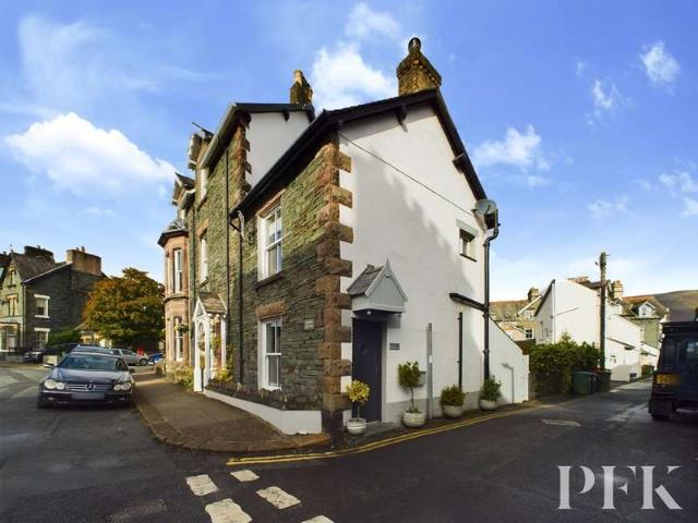2 Bedroom Cottage House